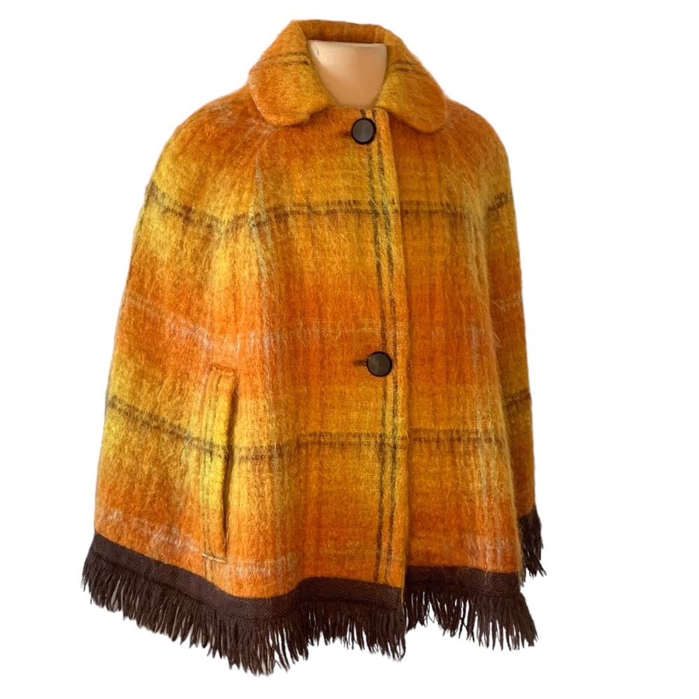 Strathtay Scotland Vintage Cape with fringe mohair Wool gold orange brown small